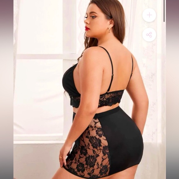 Two piece lingerie set - Picture 2 of 2